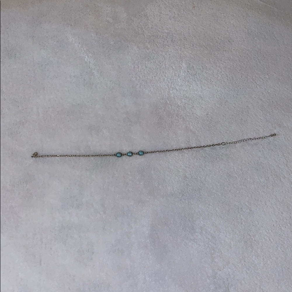 Chocker - Picture 2 of 4